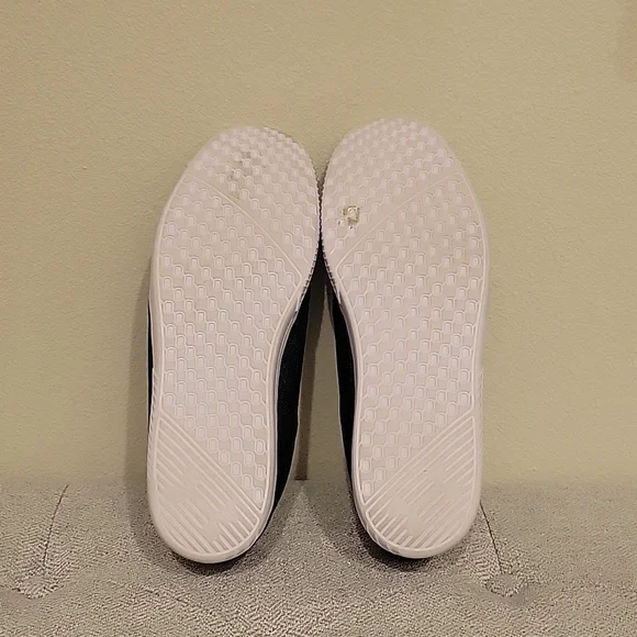 SOLD! - Picture 7 of 7